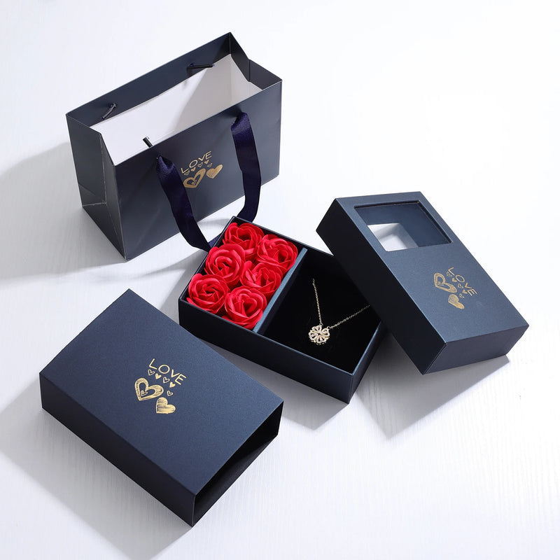 Rose Gift Box - Colar Trevo de Quatro Folhas